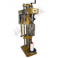 石家莊科勝半自動白酒螺紋旋蓋機