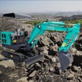 山東工廠直銷挖掘機