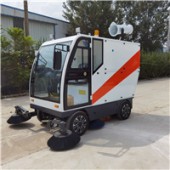 廠家直銷電動掃地車高壓清洗霧炮除塵掃路車道路清掃車